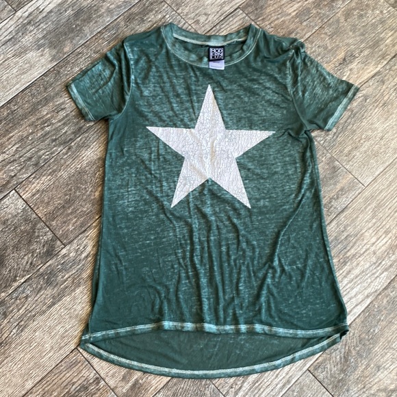 Modern Lux star tee - Picture 1 of 6